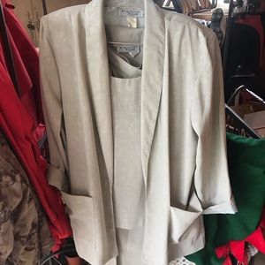 Three piece pants suit